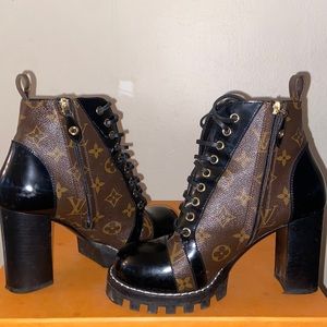 Louis Vuitton Star Trail Ankle Boot